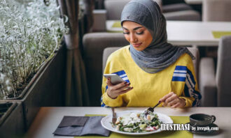 restoran halal saat traveling